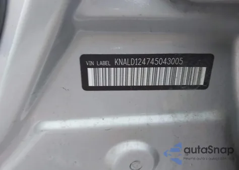 2004 Kia Amanti from USA, damaged, VIN KNALD124745043005